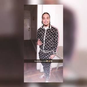 Meet your Posher, Warlyn